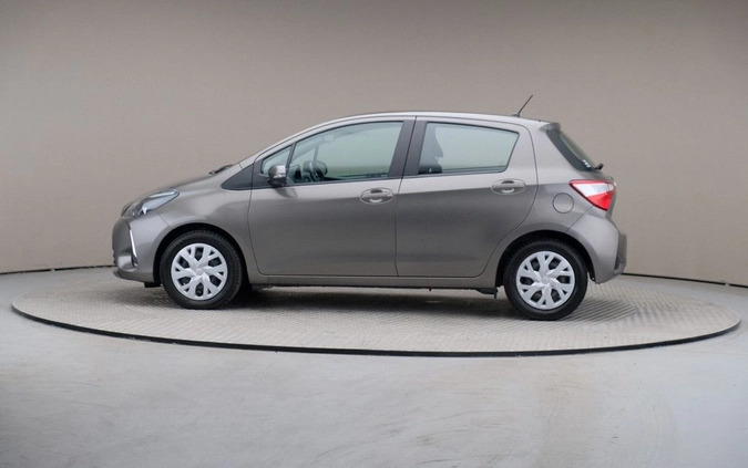 Toyota Yaris cena 56899 przebieg: 85488, rok produkcji 2020 z Sochaczew małe 191